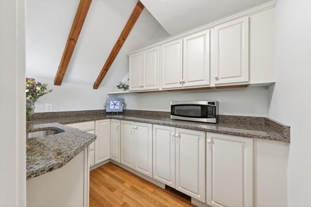 136 South Pleasant, Hingham, MA 02043