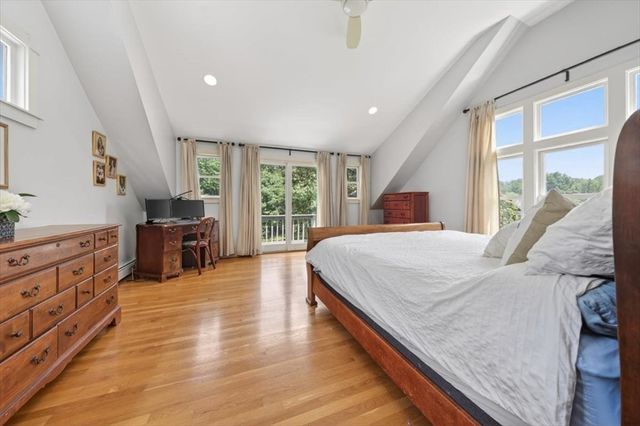 136 South Pleasant, Hingham, MA 02043
