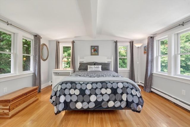 136 South Pleasant, Hingham, MA 02043