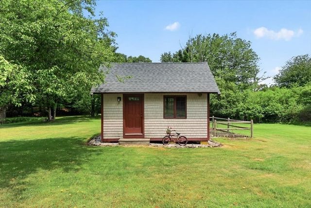 136 South Pleasant, Hingham, MA 02043