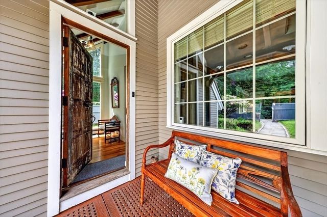 136 South Pleasant, Hingham, MA 02043
