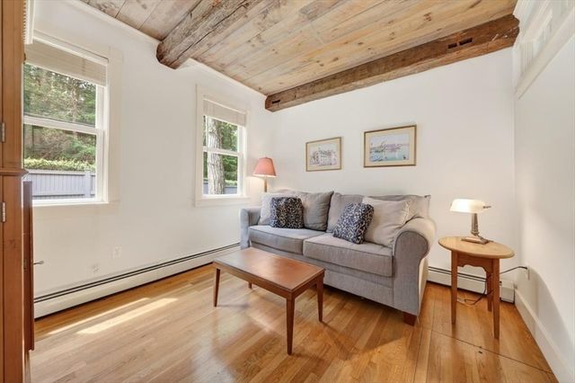 136 South Pleasant, Hingham, MA 02043
