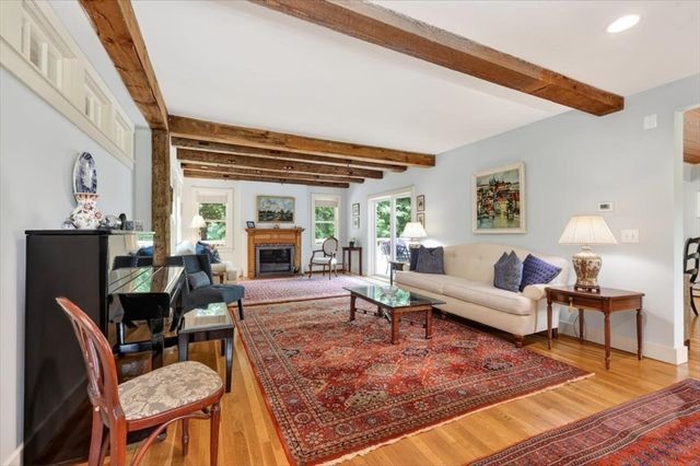 136 South Pleasant, Hingham, MA 02043