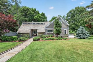 136 South Pleasant, Hingham, MA 02043