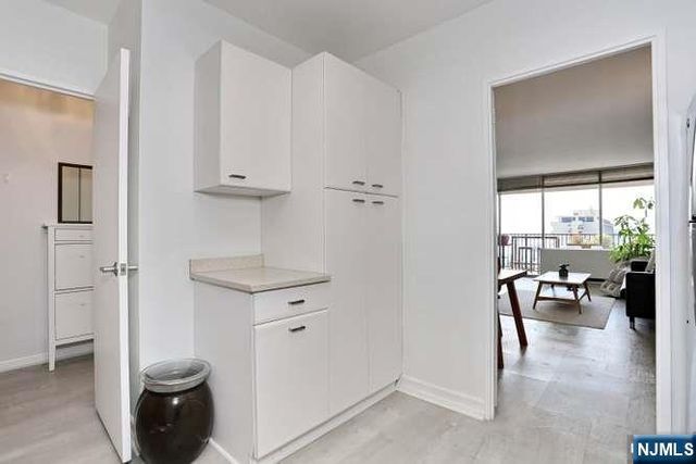 5 Horizon Road 1403, Fort Lee, NJ 07024
