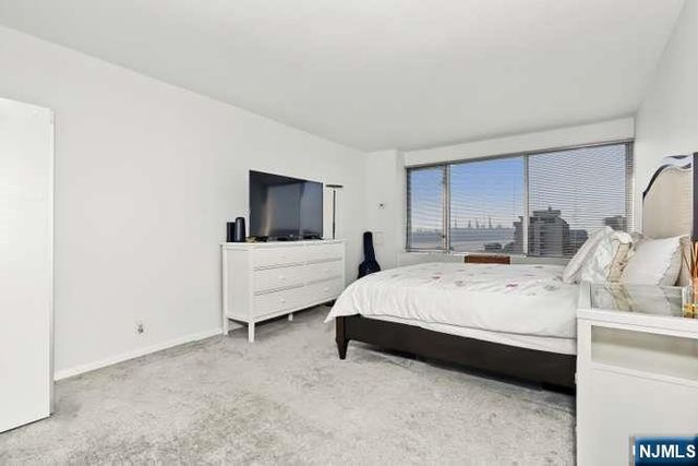 5 Horizon Road 1403, Fort Lee, NJ 07024