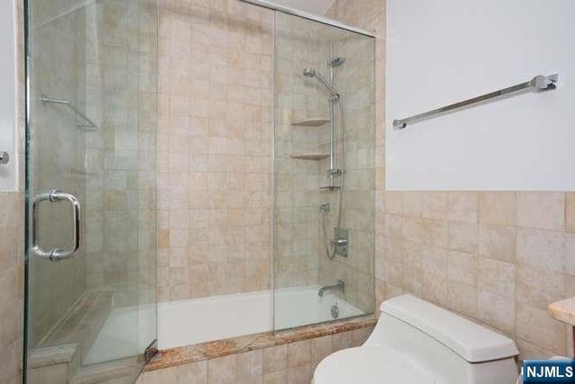 5 Horizon Road 1403, Fort Lee, NJ 07024