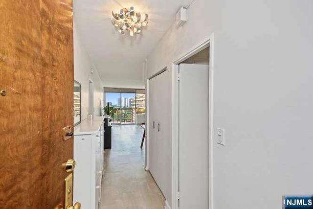 5 Horizon Road 1403, Fort Lee, NJ 07024