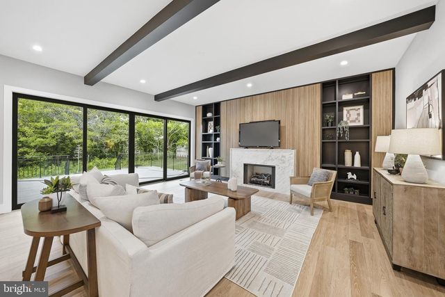 1806 BARBEE ST, Mclean, VA 22101