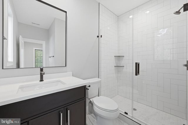 1806 BARBEE ST, Mclean, VA 22101