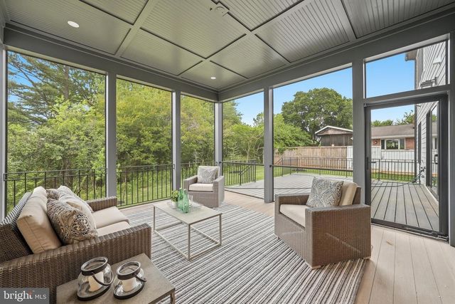 1806 BARBEE ST, Mclean, VA 22101