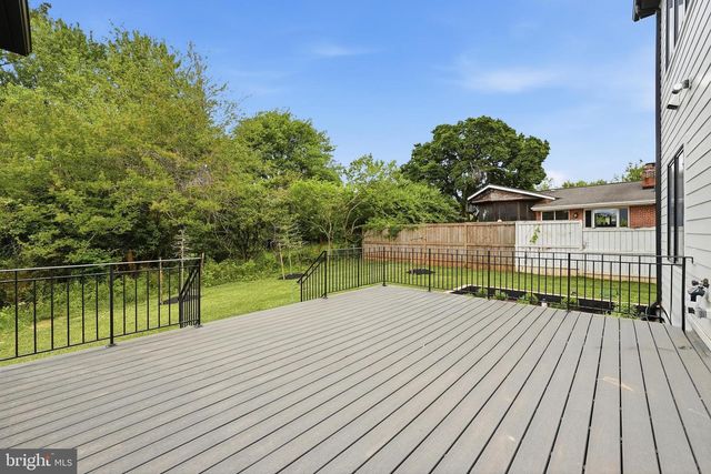 1806 BARBEE ST, Mclean, VA 22101