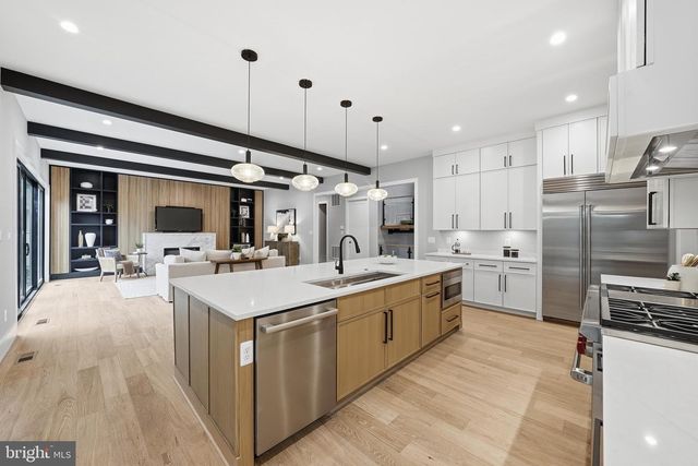 1806 BARBEE ST, Mclean, VA 22101