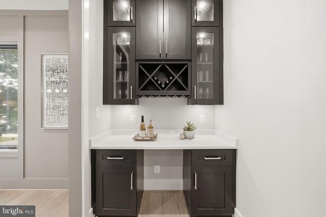 1806 BARBEE ST, Mclean, VA 22101
