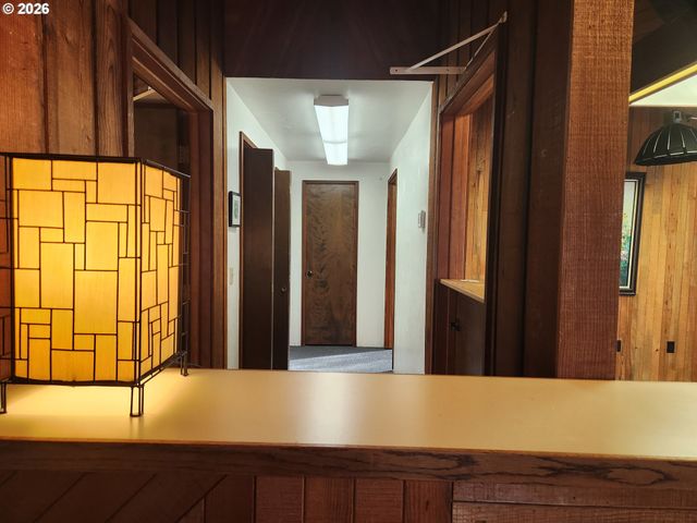 566 GREENWOOD Ave, Reedsport, OR 97467