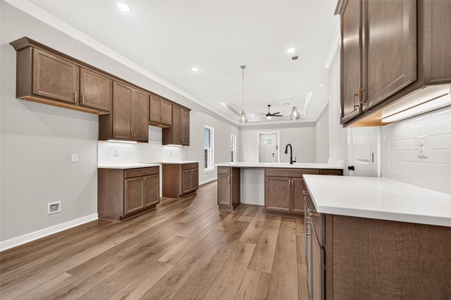 11215 Moccasin Drive, Montgomery, TX 77316