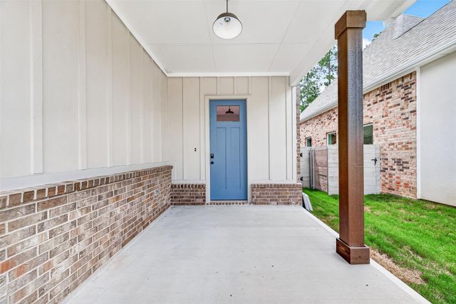 11215 Moccasin Drive, Montgomery, TX 77316