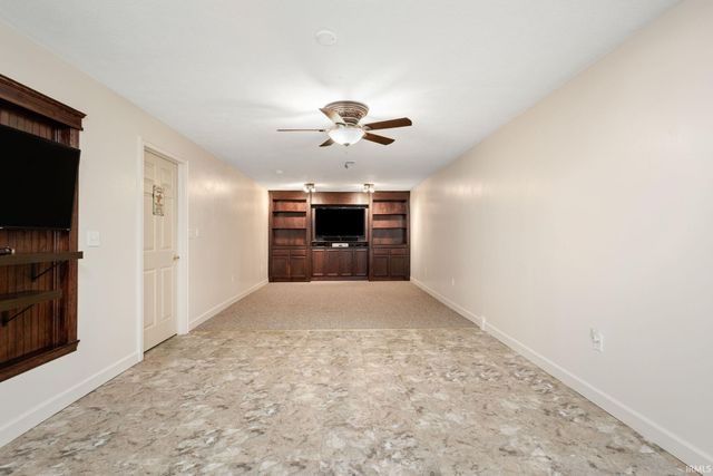 701 Prism Valley Drive, Mishawaka, IN 46544