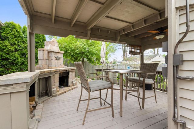 701 Prism Valley Drive, Mishawaka, IN 46544