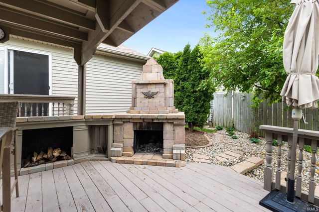 701 Prism Valley Drive, Mishawaka, IN 46544