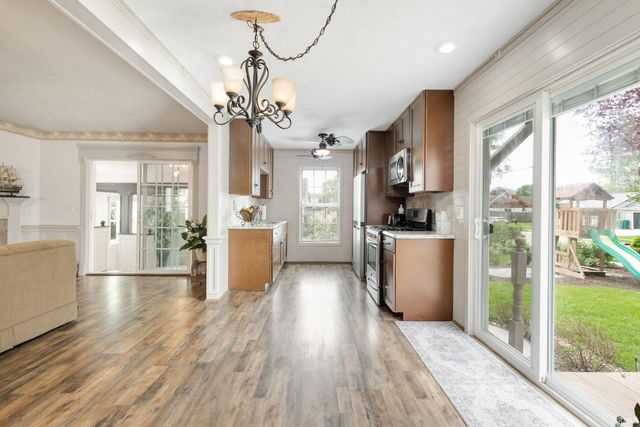 701 Prism Valley Drive, Mishawaka, IN 46544