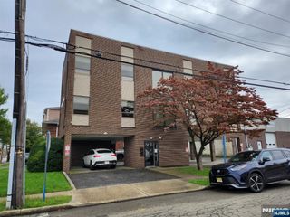 117 Central Avenue, Hackensack, NJ 07601