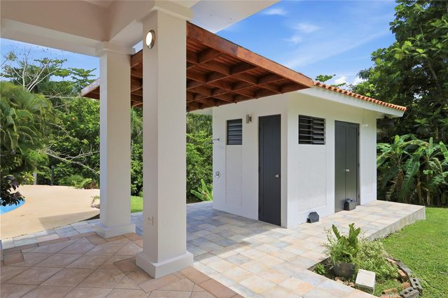 4 RIVERSIDE 4, Guaynabo, PR 00971