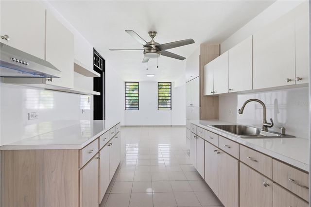 4 RIVERSIDE 4, Guaynabo, PR 00971