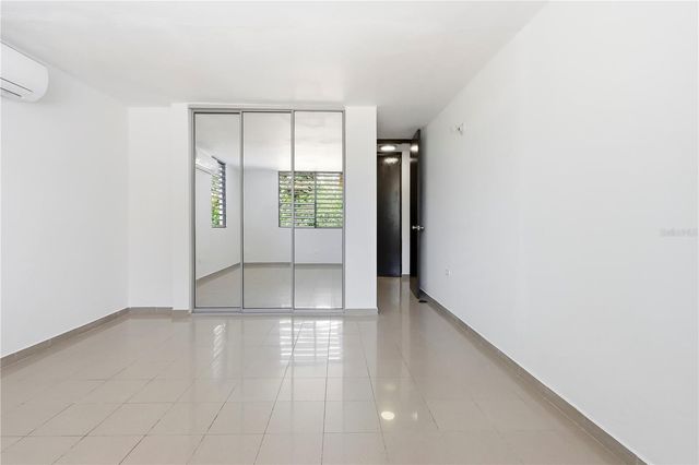 4 RIVERSIDE 4, Guaynabo, PR 00971