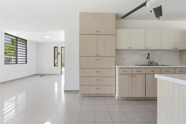4 RIVERSIDE 4, Guaynabo, PR 00971