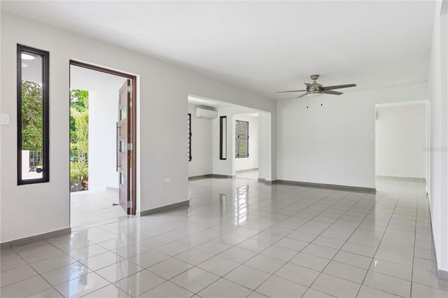 4 RIVERSIDE 4, Guaynabo, PR 00971