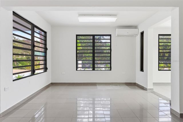 4 RIVERSIDE 4, Guaynabo, PR 00971