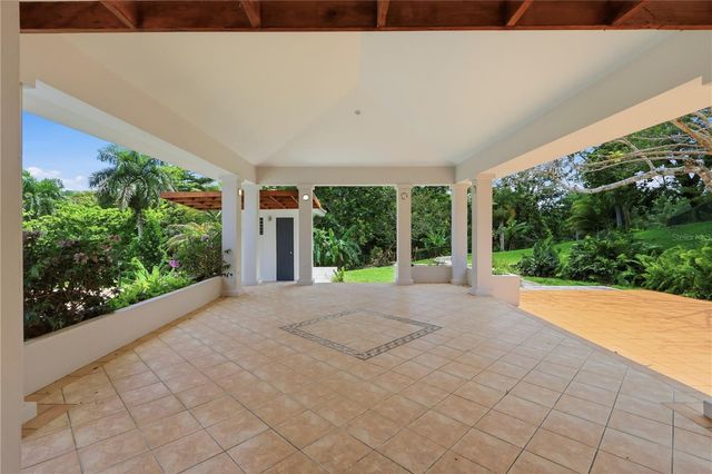 4 RIVERSIDE 4, Guaynabo, PR 00971
