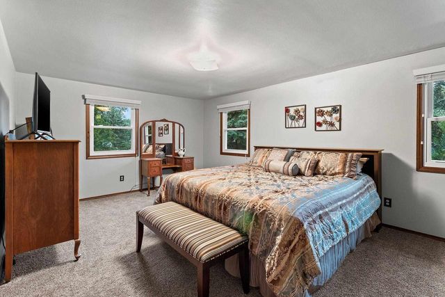241 SCOUT WAY, De Pere, WI 54115