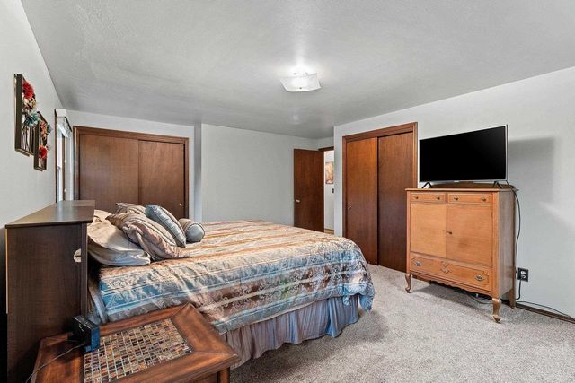 241 SCOUT WAY, De Pere, WI 54115