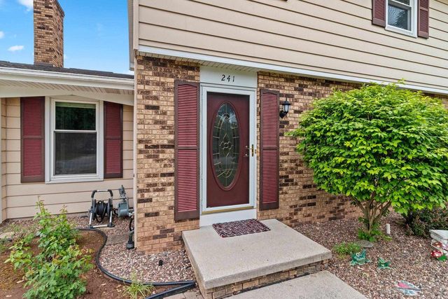 241 SCOUT WAY, De Pere, WI 54115