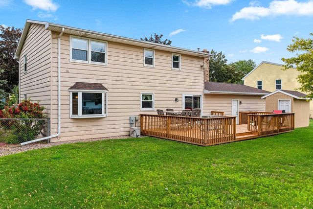 241 SCOUT WAY, De Pere, WI 54115