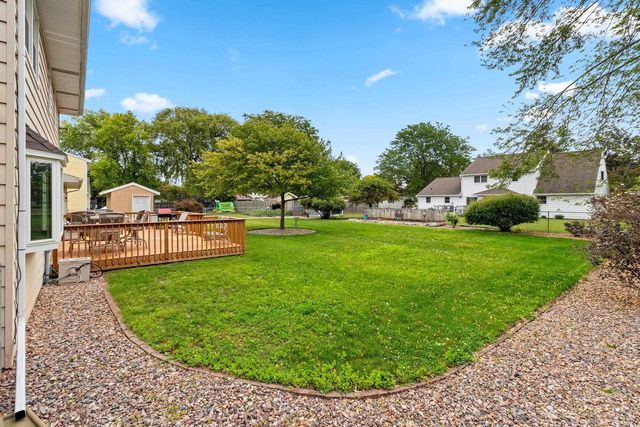 241 SCOUT WAY, De Pere, WI 54115