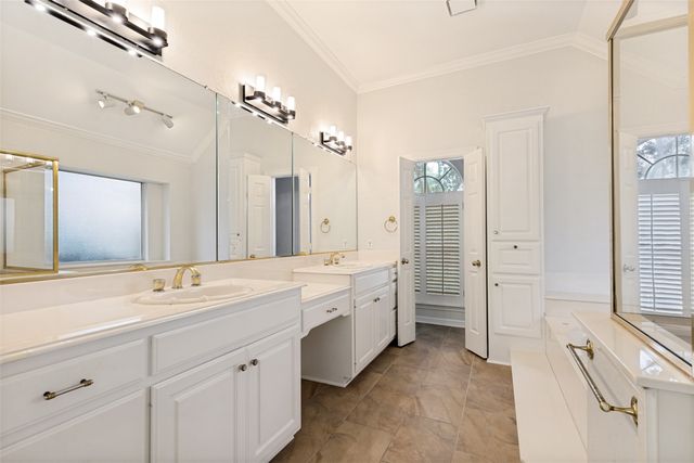 2721 Gold Rush Lane, Carrollton, TX 75007