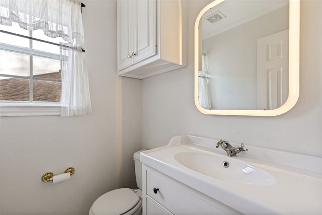 2721 Gold Rush Lane, Carrollton, TX 75007