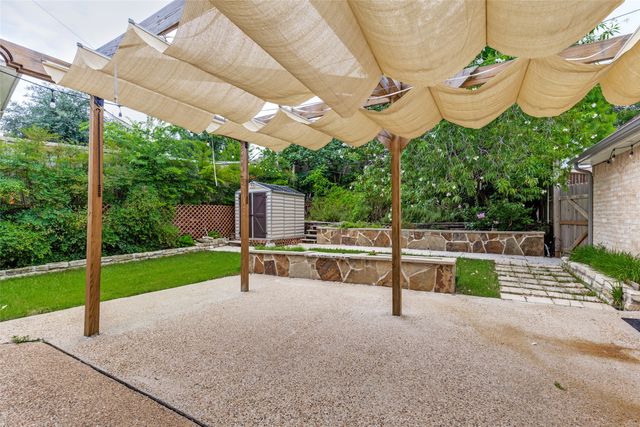 2721 Gold Rush Lane, Carrollton, TX 75007