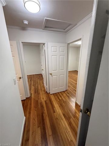 2843 Hermitage Drive, Winston-salem, NC 27104