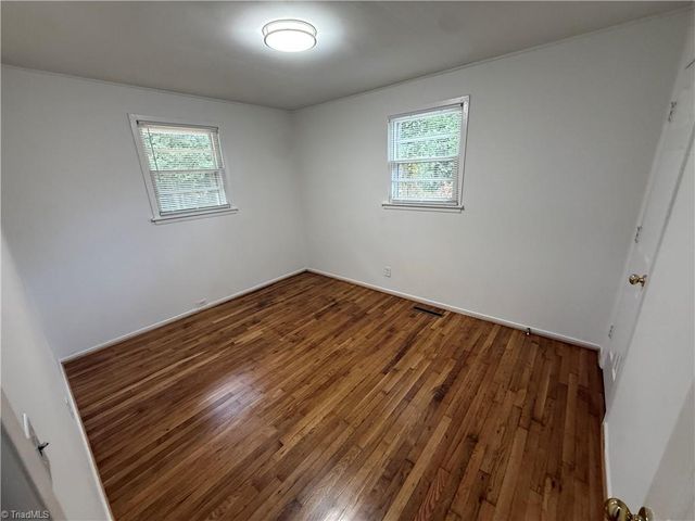 2843 Hermitage Drive, Winston-salem, NC 27104