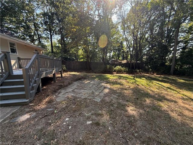 2843 Hermitage Drive, Winston-salem, NC 27104