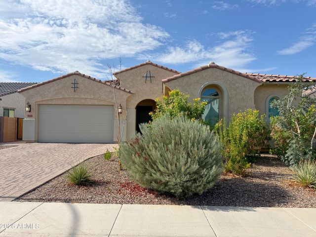 5214 W Thresher Way, Laveen, AZ 85339