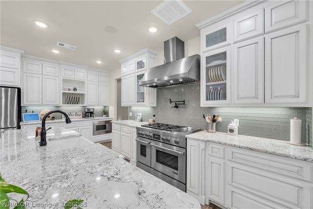 1732 N Mountain Grove Road, Alma, AR 72921