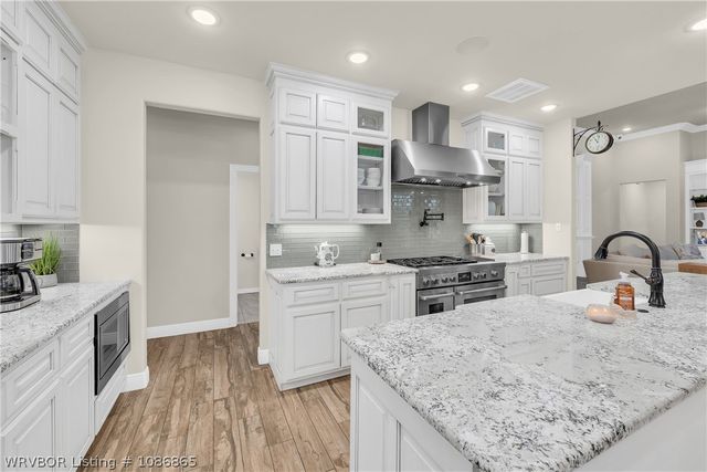 1732 N Mountain Grove Road, Alma, AR 72921