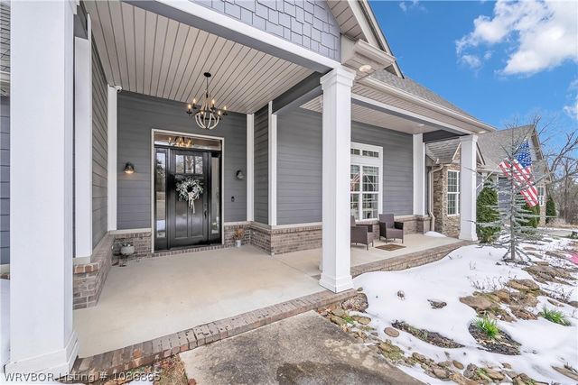 1732 N Mountain Grove Road, Alma, AR 72921