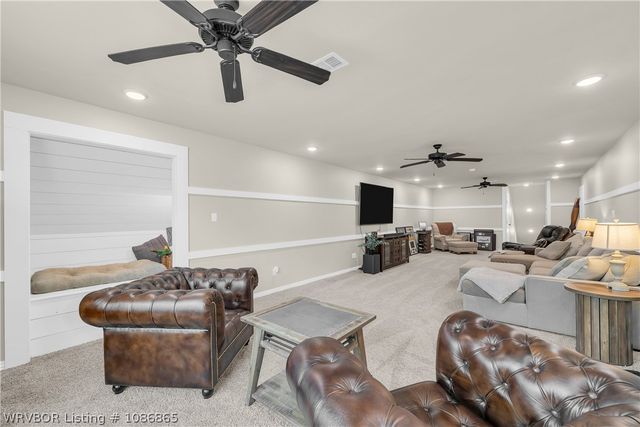 1732 N Mountain Grove Road, Alma, AR 72921