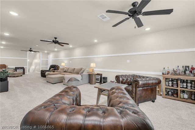 1732 N Mountain Grove Road, Alma, AR 72921